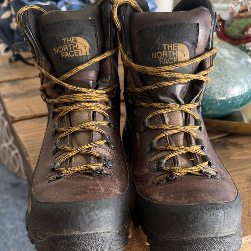 The North Face Brown Leather Hiking Boots – GORE-TEX – Good Condition - Picture 2 of 12